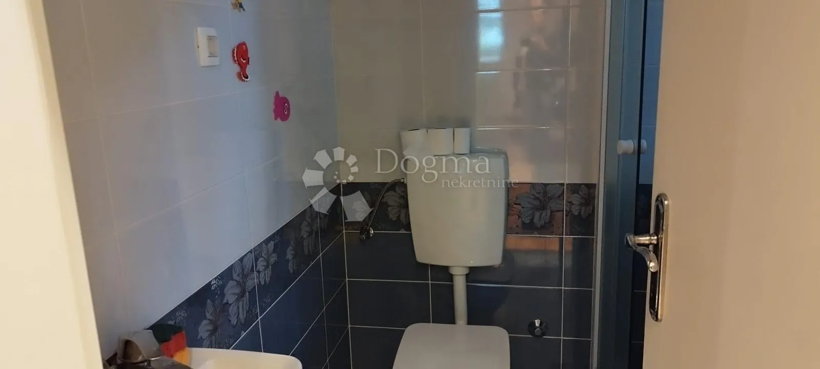 otok krk - malinska - apartmanska kuća - slika 17