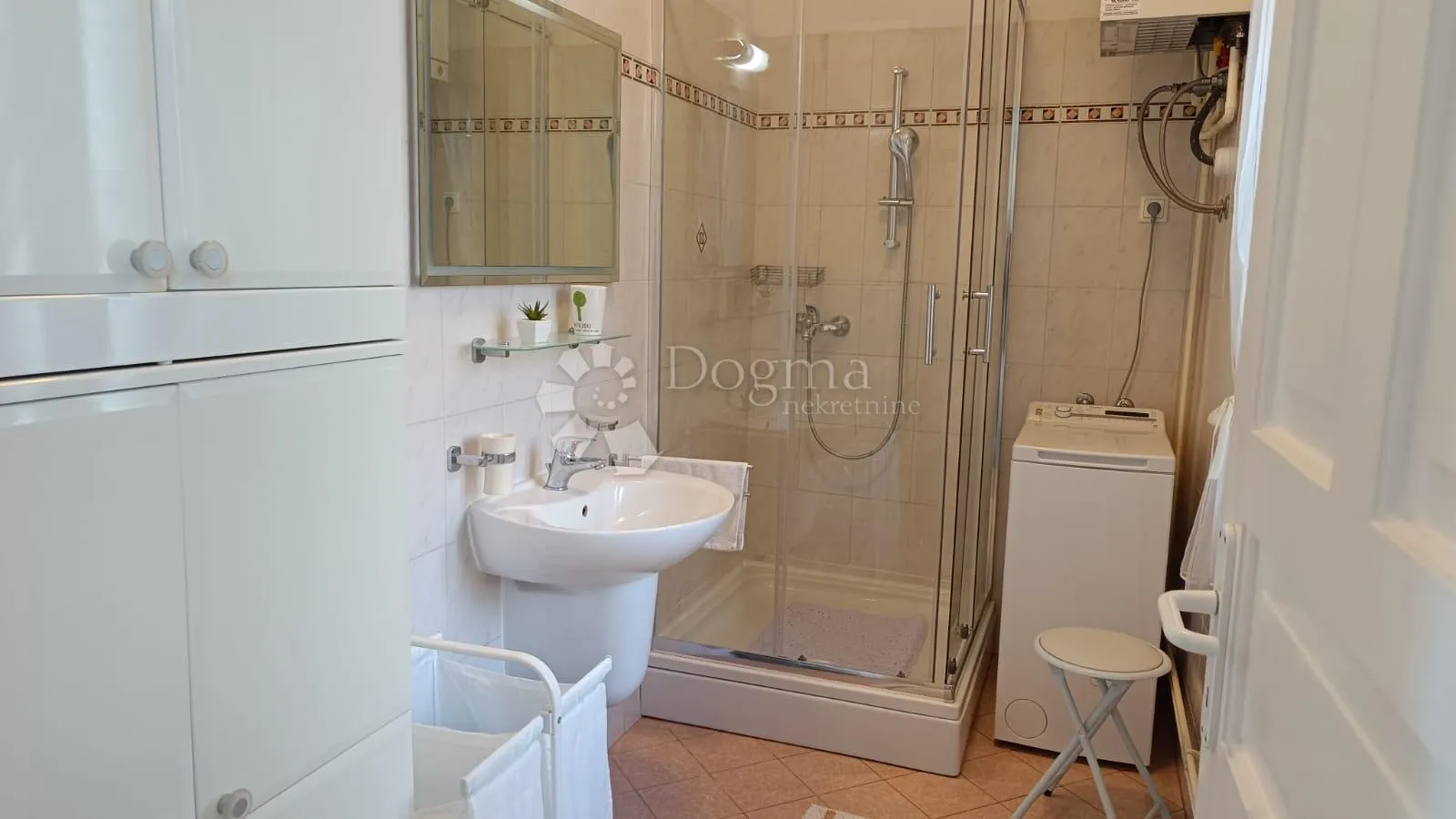 rijeka, trsat stan 2s+db, balkon, najam - slika 12