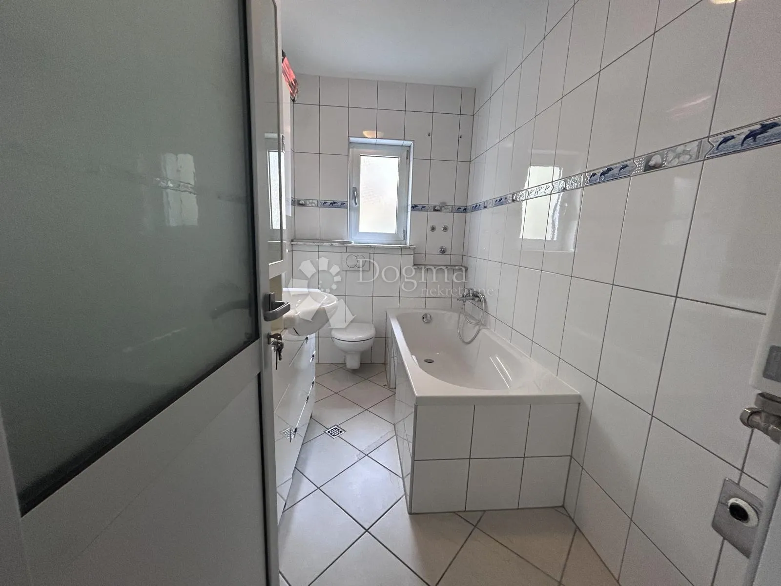 špansko, zakup poslovnog prostora 157 m2 - slika 17