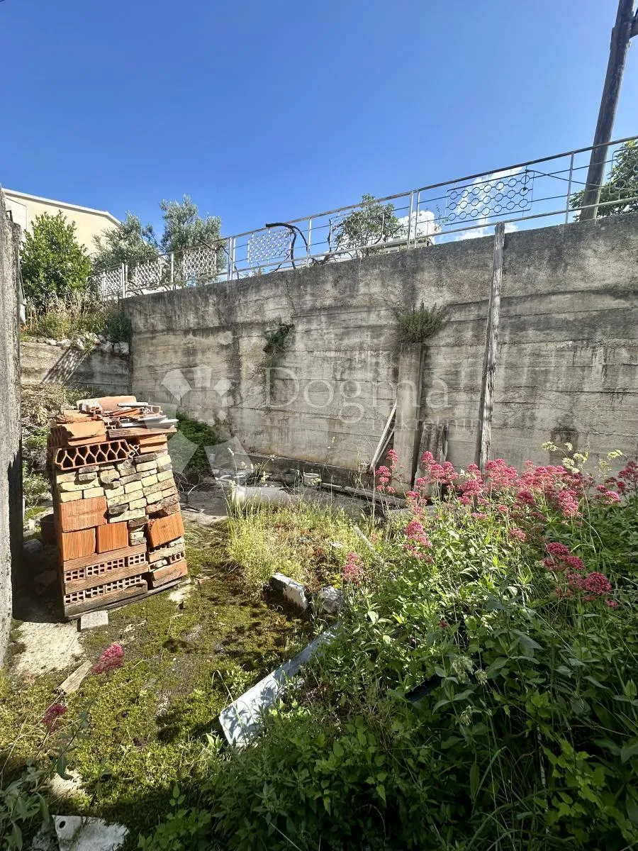 prilika!! 2 kuće u blizini centra crikvenice - slika 33