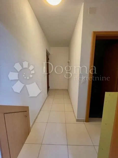 dva stana u jednom u taru - slika 3