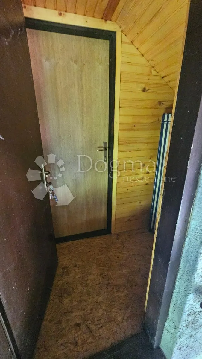 dvije kuće s pogledom u vrtlinovcu - slika 52