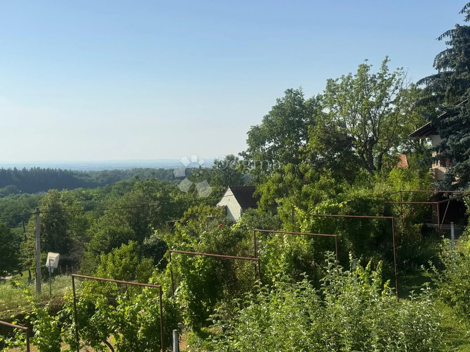 tražena lokacija - slika 27