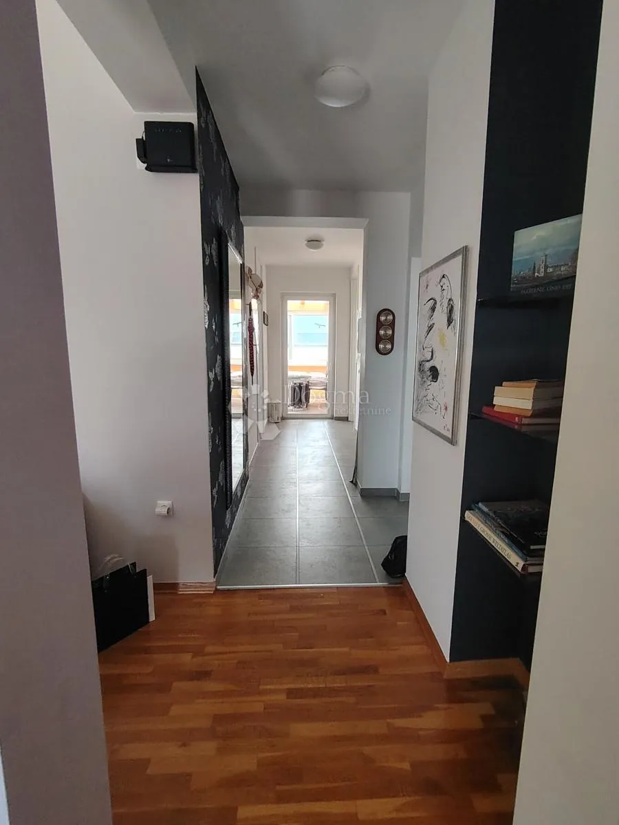 penthouse sa panoramskim pogledom - slika 11