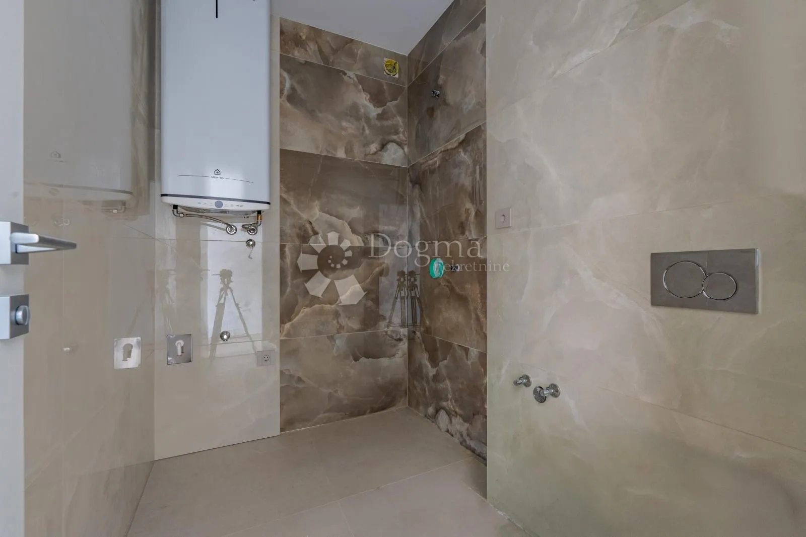 apartman s panoramskim pogledom na more+zasebni studio apartman s okućnicom s4 - slika 23