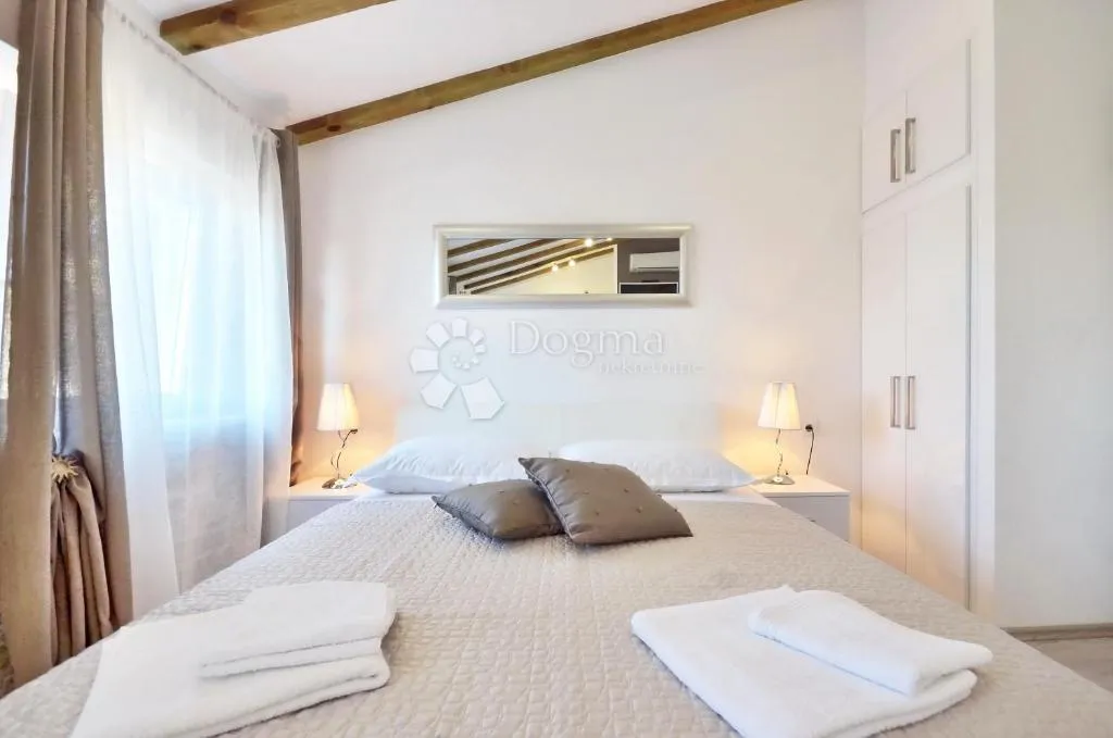 atraktivan stan s dva apartmana iza hnk-a - slika 39
