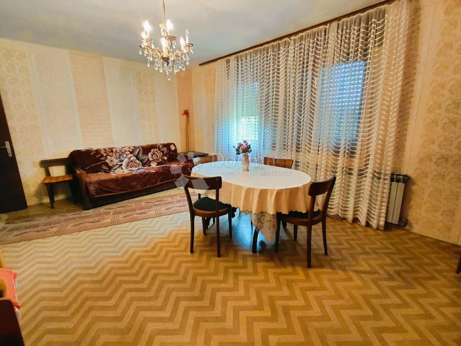 kuća 360m2 s građevinskim zemljištem donje ladanje - slika 4