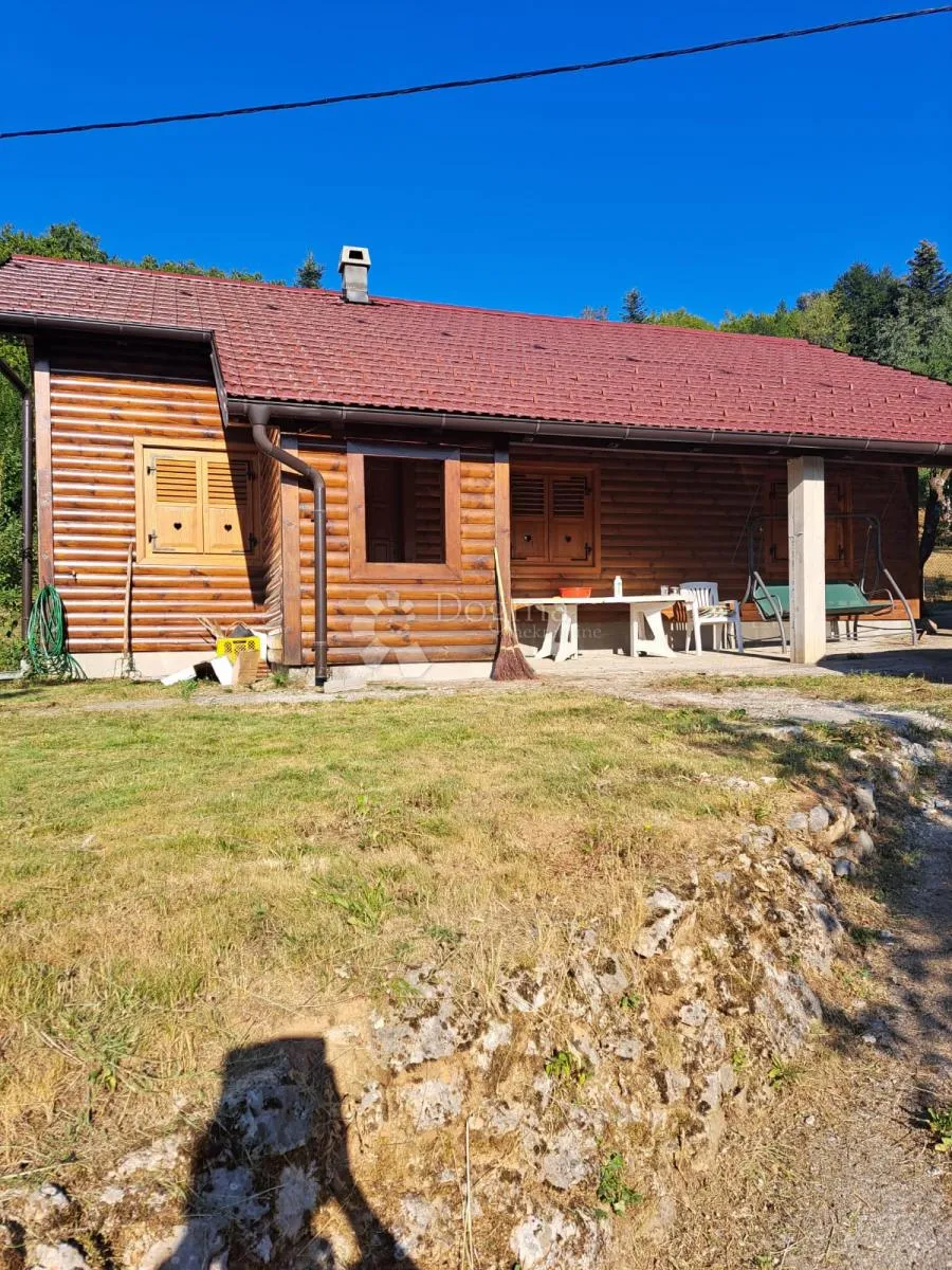 dvije useljive kuće u gornjim pazarištima - gospić okolica - slika 3