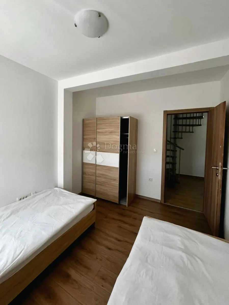 exclusive duplex apartment – available for rent. - slika 7