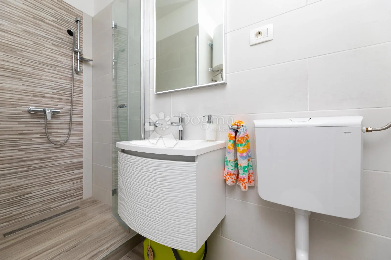 super apartman blizu čižića - slika 22