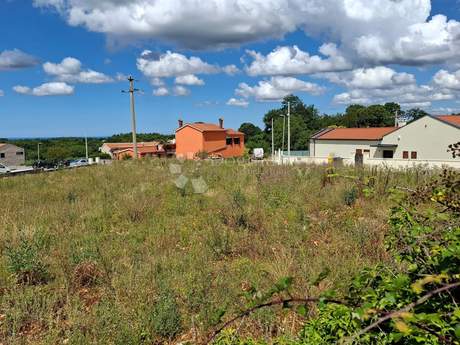 tinjan - građevinsko zemljište 1200m2 pogled more - slika 5