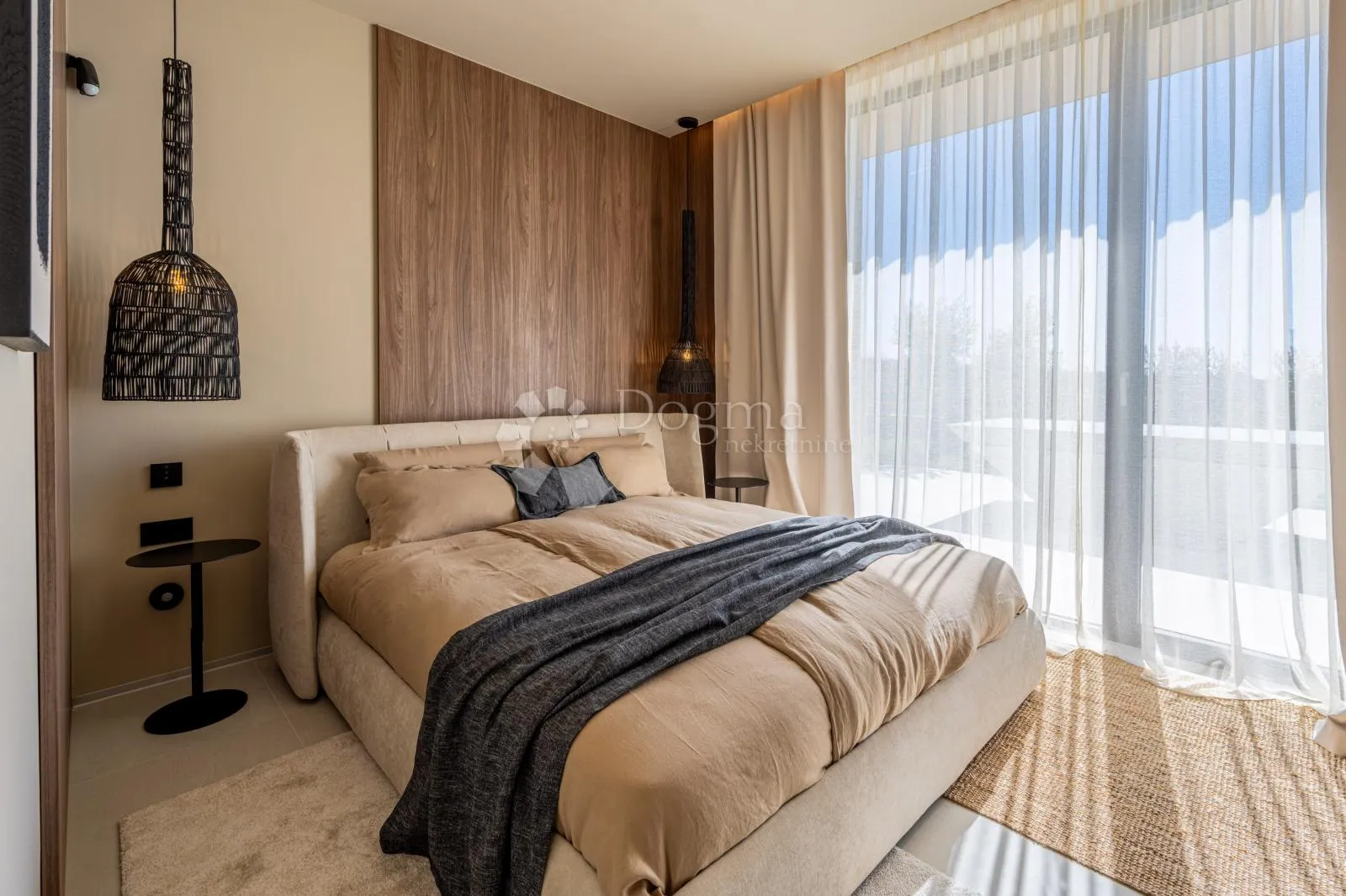 ekskluzivna smart home vila, kompletno opremljena, s otvorenim pogledom - slika 18