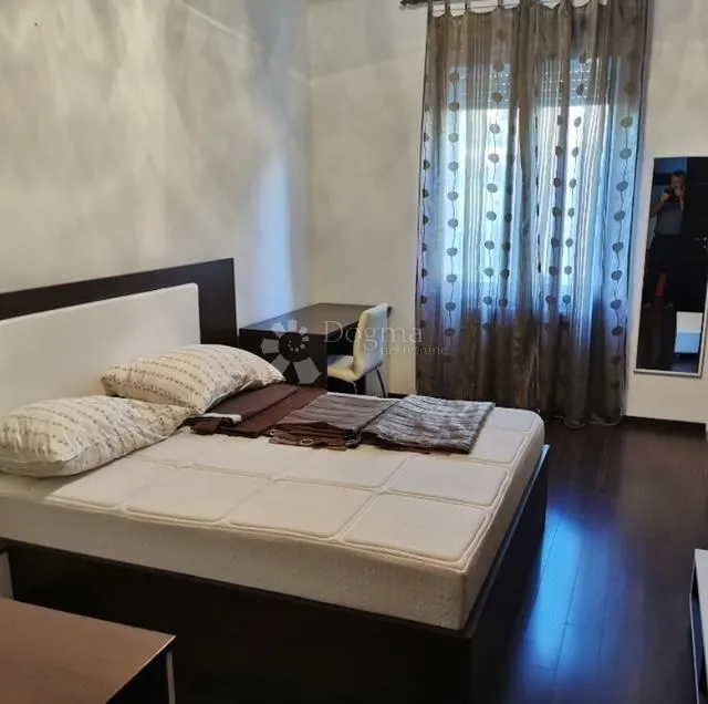belveder-adaptiran,2s+db,62.53m2,balkon odmah useljiv - slika 5
