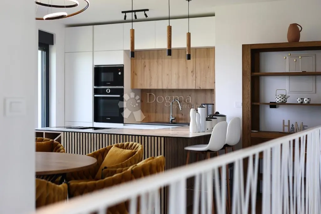 stan-ika, opatija, 108 m² - slika 3