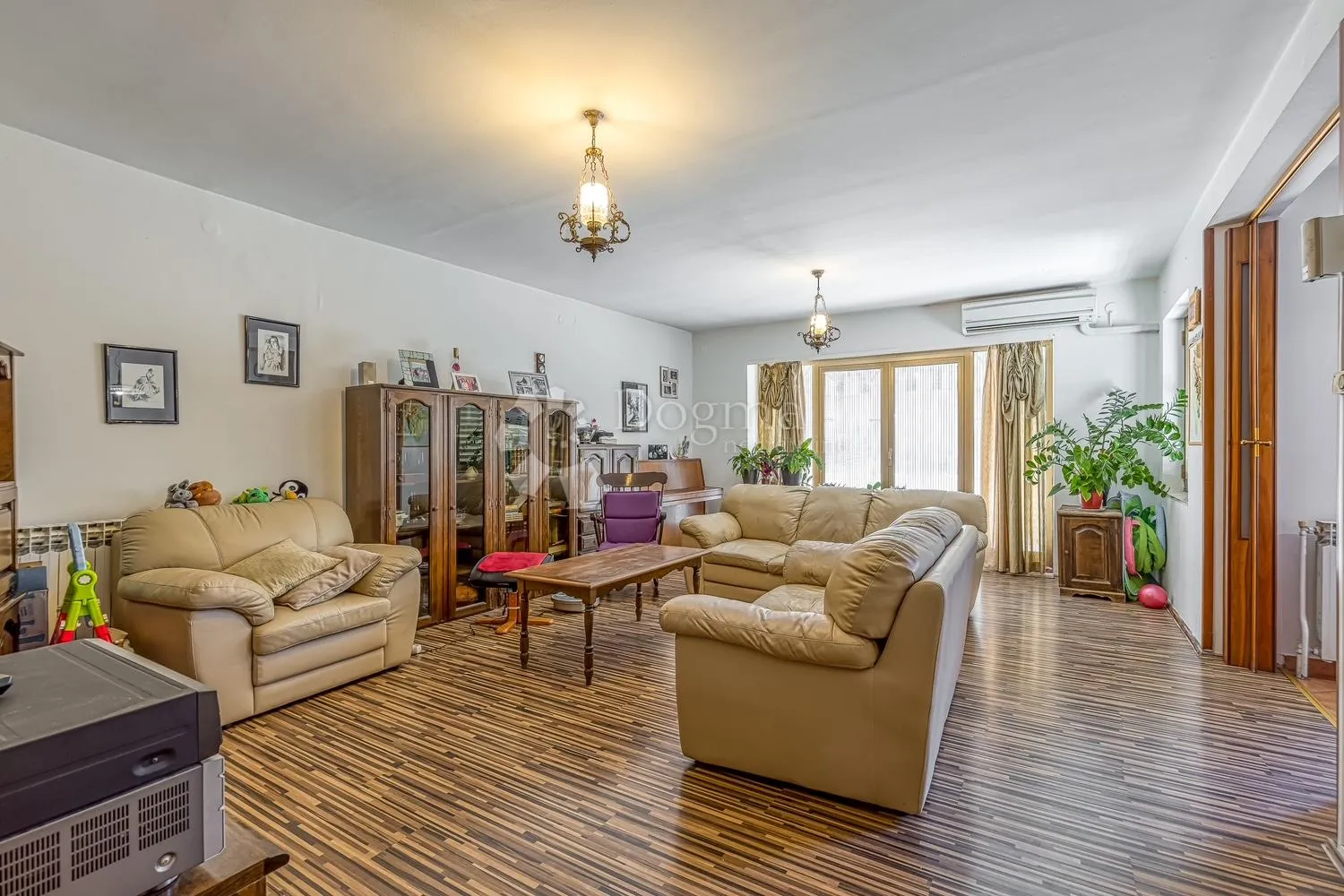 kuća za prekrasan apartmanski projekt u centru rovinja - slika 3