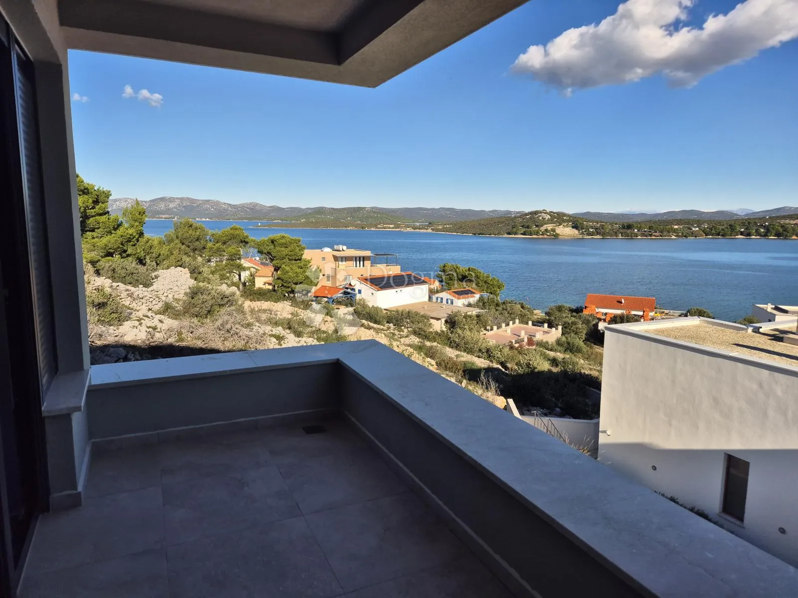 murter/betina- moderna villa s prekrasnim pogledom - slika 27
