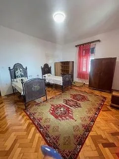 centar, šesterosobni stan idealan za investiciju - slika 3