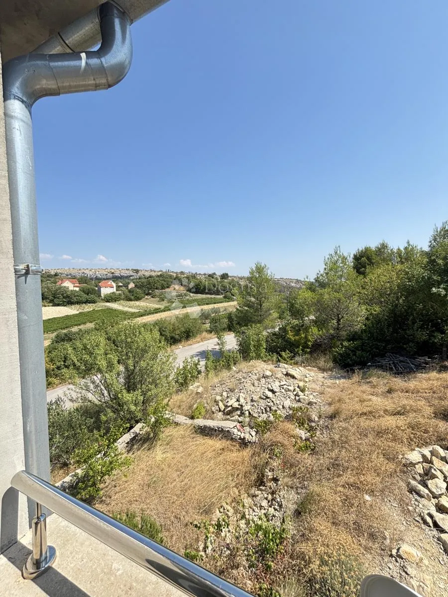 ićevo – obiteljska kuća s prostranom okućnicom, blizina skradina - slika 24