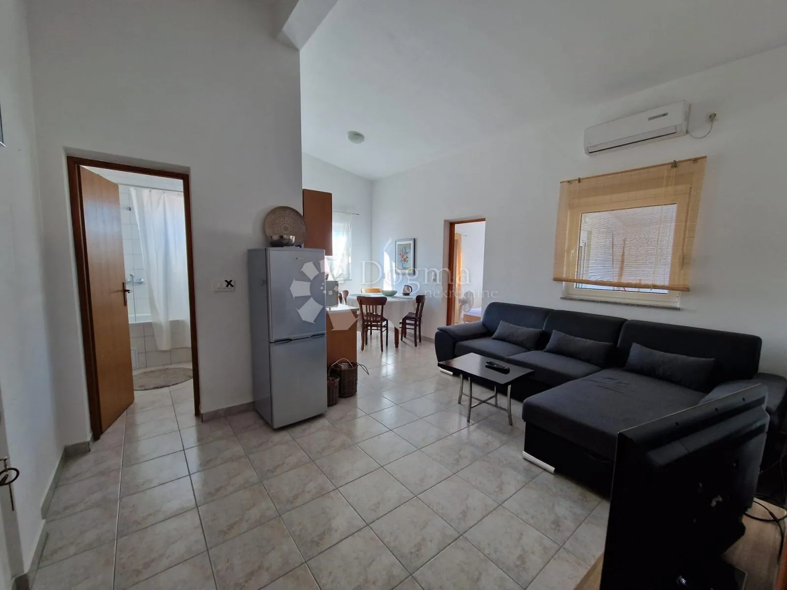 kuća vir na 100m od mora mirna lokacija - slika 10