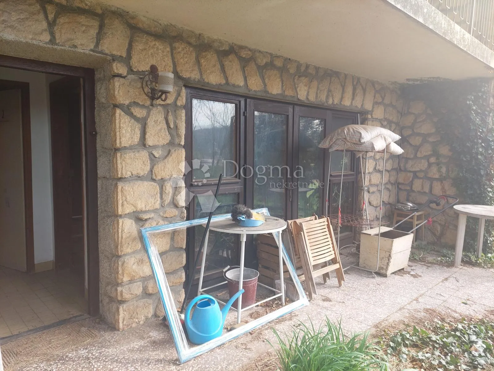 kuća sa velikim potencijalom - slika 72