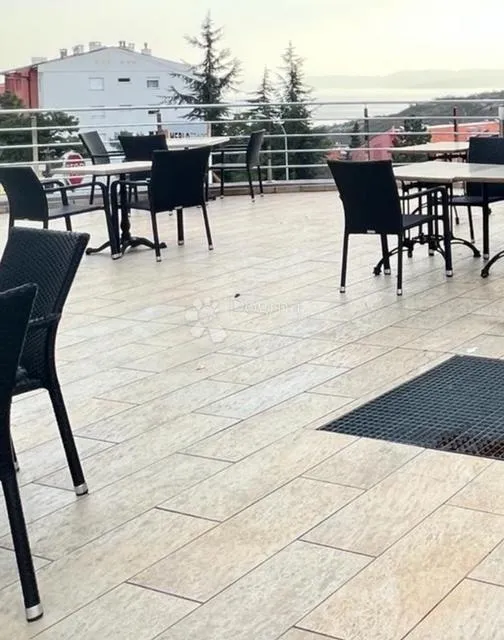 reprezentativan i dobro uhodan poslovni prostor na traženoj lokaciji - slika 8