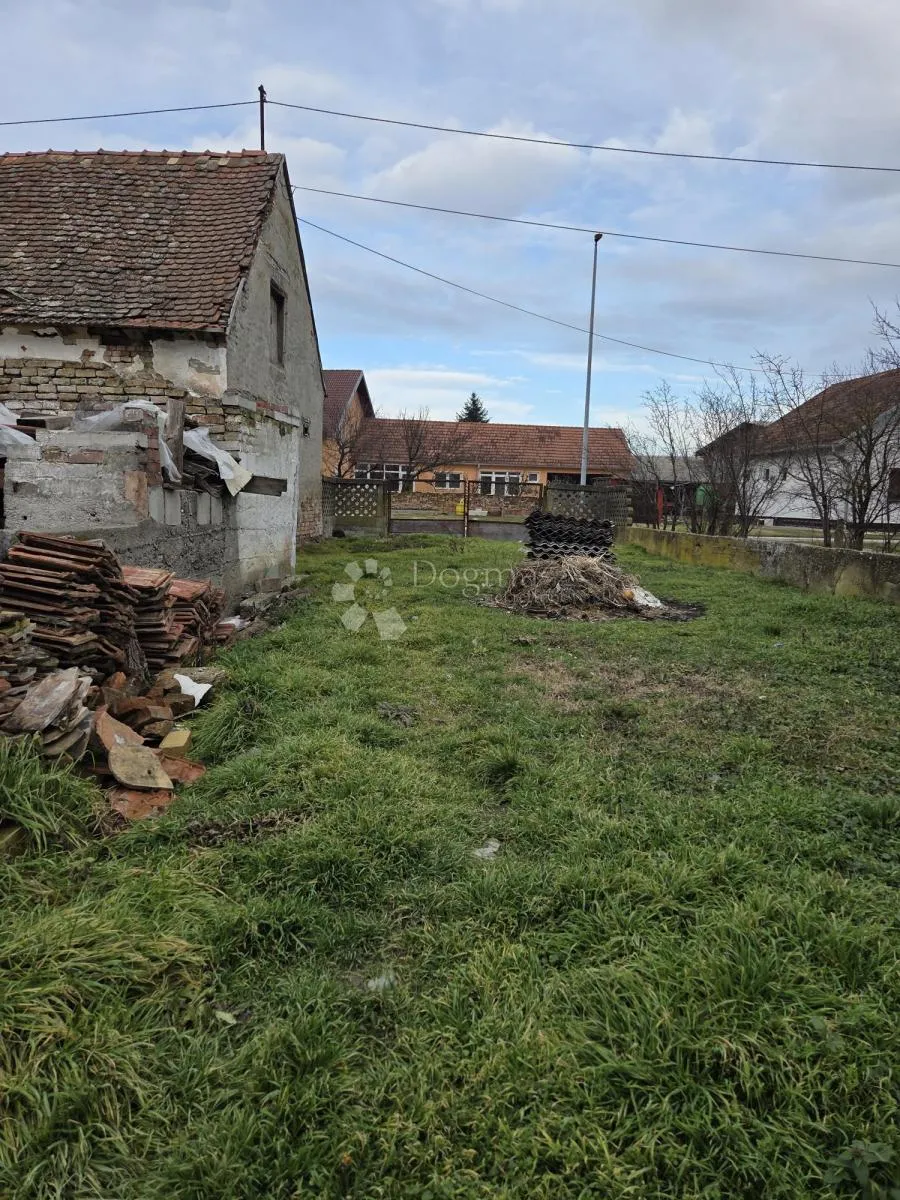 stara slavonska kuća s karakterom – puna opeka, retkovci - slika 15