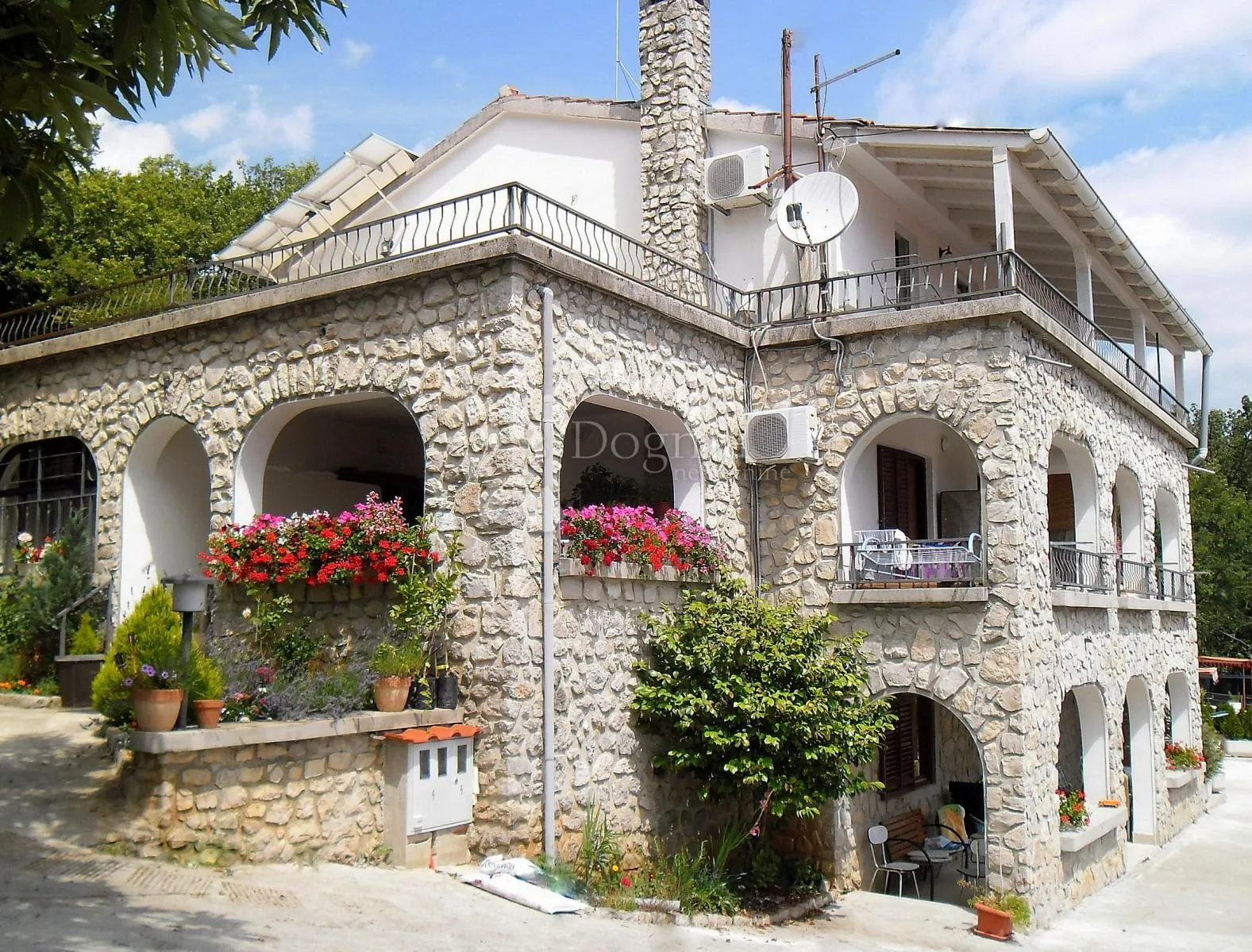 šarmantan apartman sa panoramskim pogledom na kvarnerski zaljev - slika 9