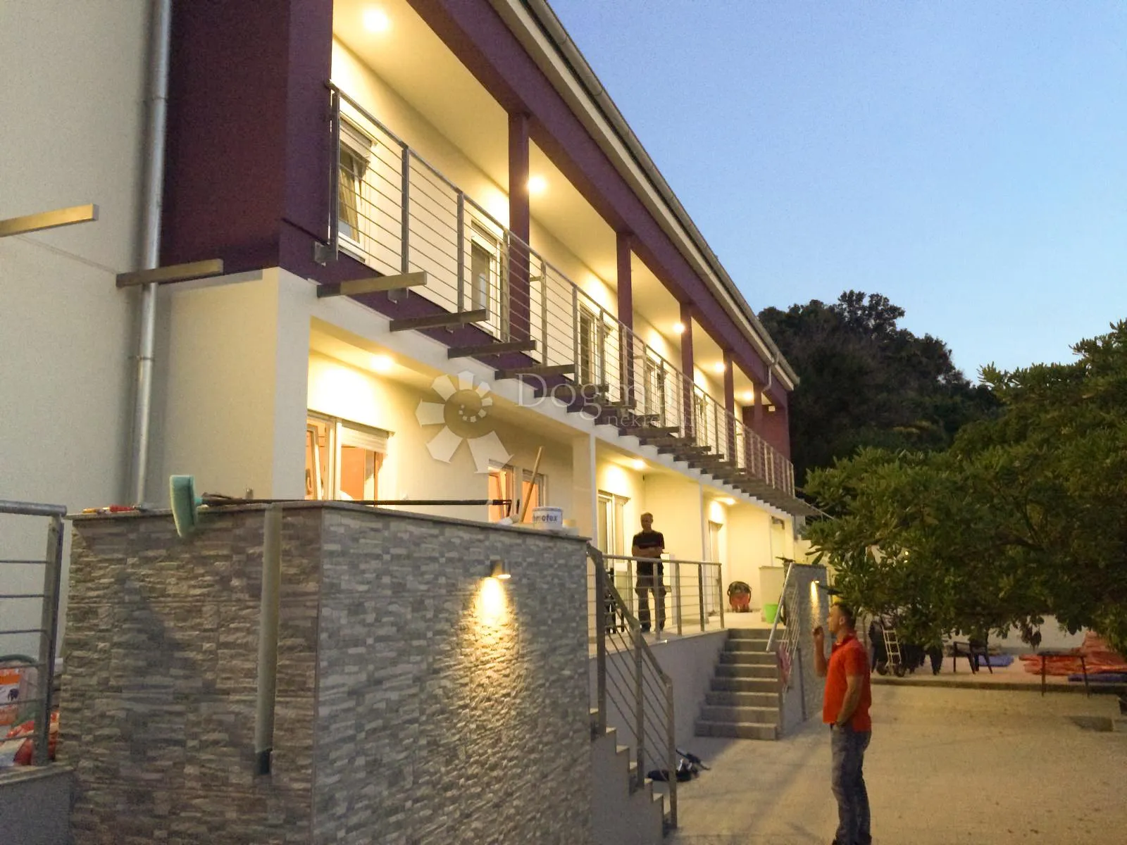 rijetkost na tržištu, villa s 10 kategoriziranih apartmana - slika 13