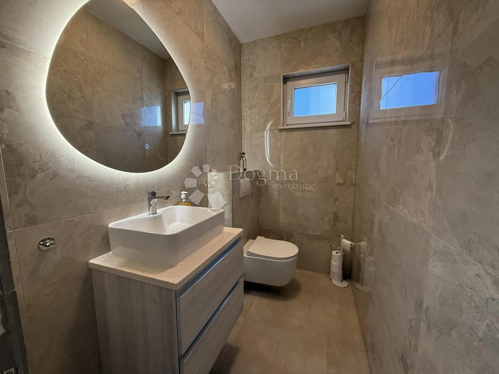 medulin, villa sa pogledom na 250m od mora - slika 7