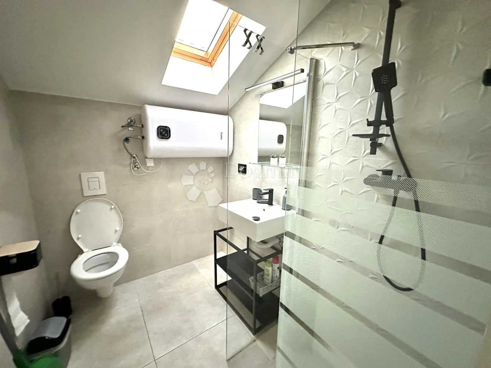 kuća sa 4 apartmana i bazenom crikvenica - slika 25