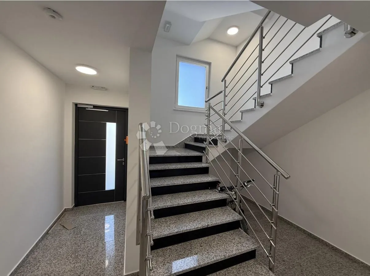 apartman a2 i.kat plaža babe bez 3% poreza ! - slika 11