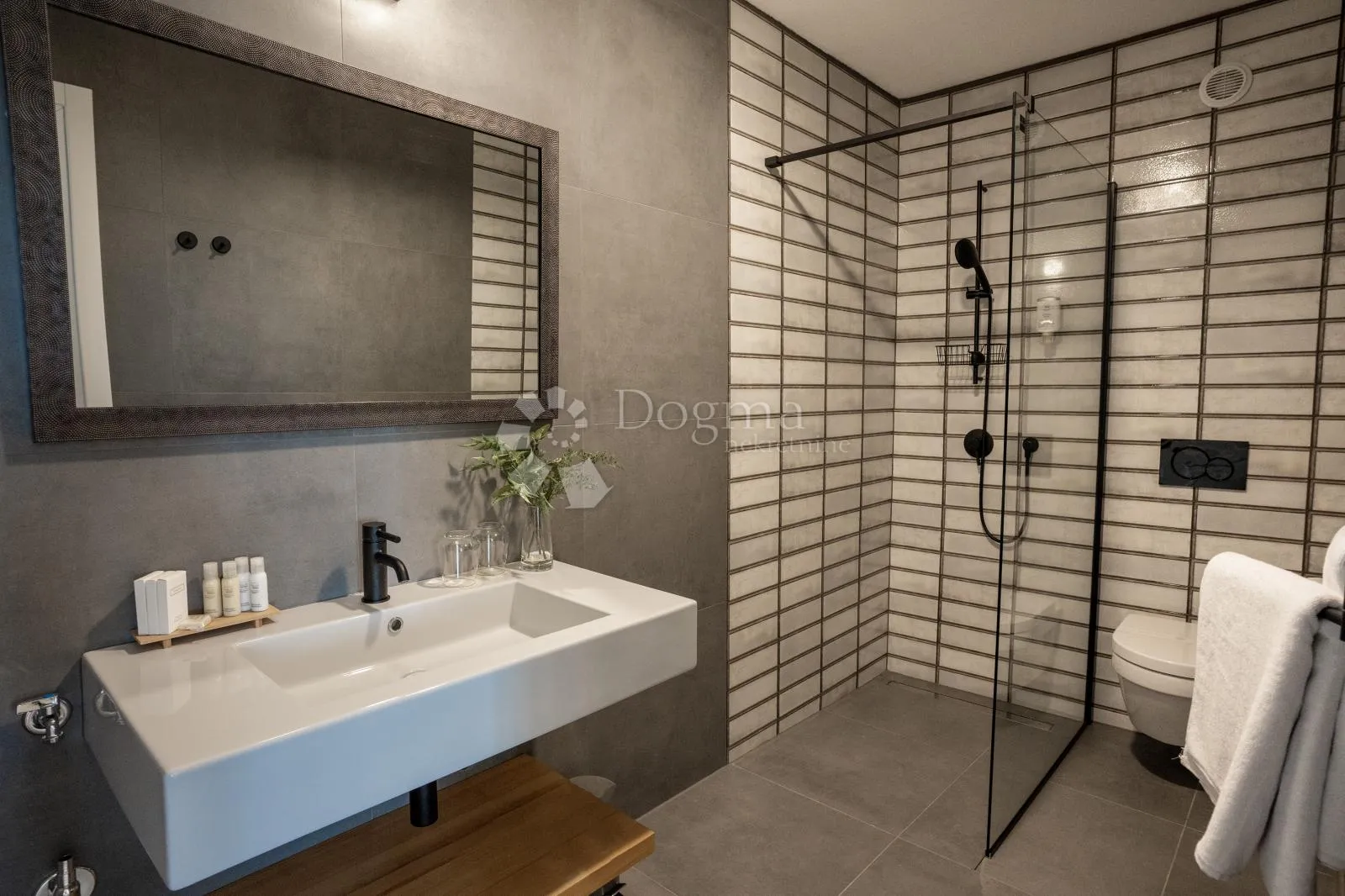 renomirani restoran s boutique hotelom na brežuljku - slika 19