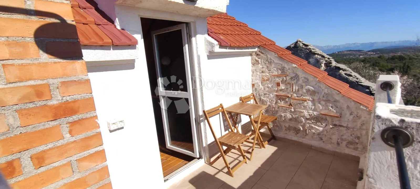 hvar, gdinj (bonkovići) – kamena idila s pogledom na more - slika 17