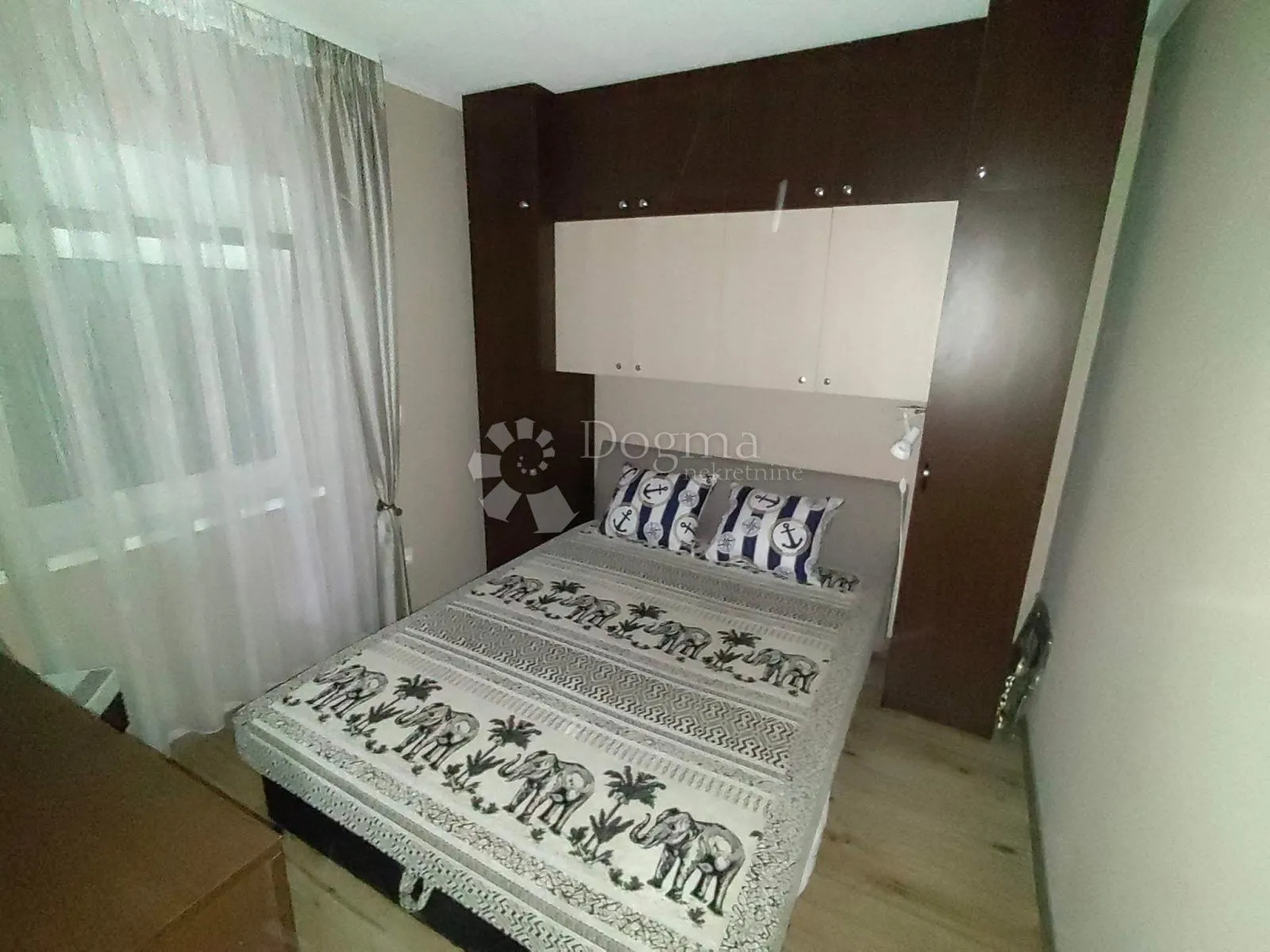 prodaje se apartman u prizemlju vir-straža - slika 14