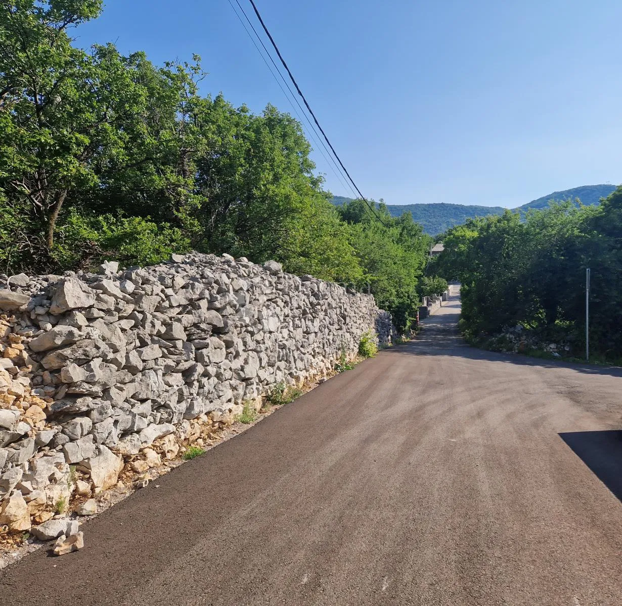 zemljište za gradnju obiteljske kuće - slika 1