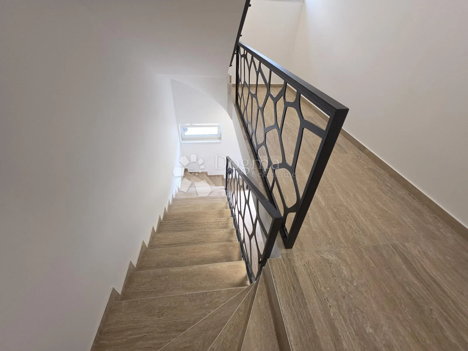 moderan četverosoban stan u mirnom dijelu marije bistrice 89,1m²+spremište+parkirno mjesto - slika 2