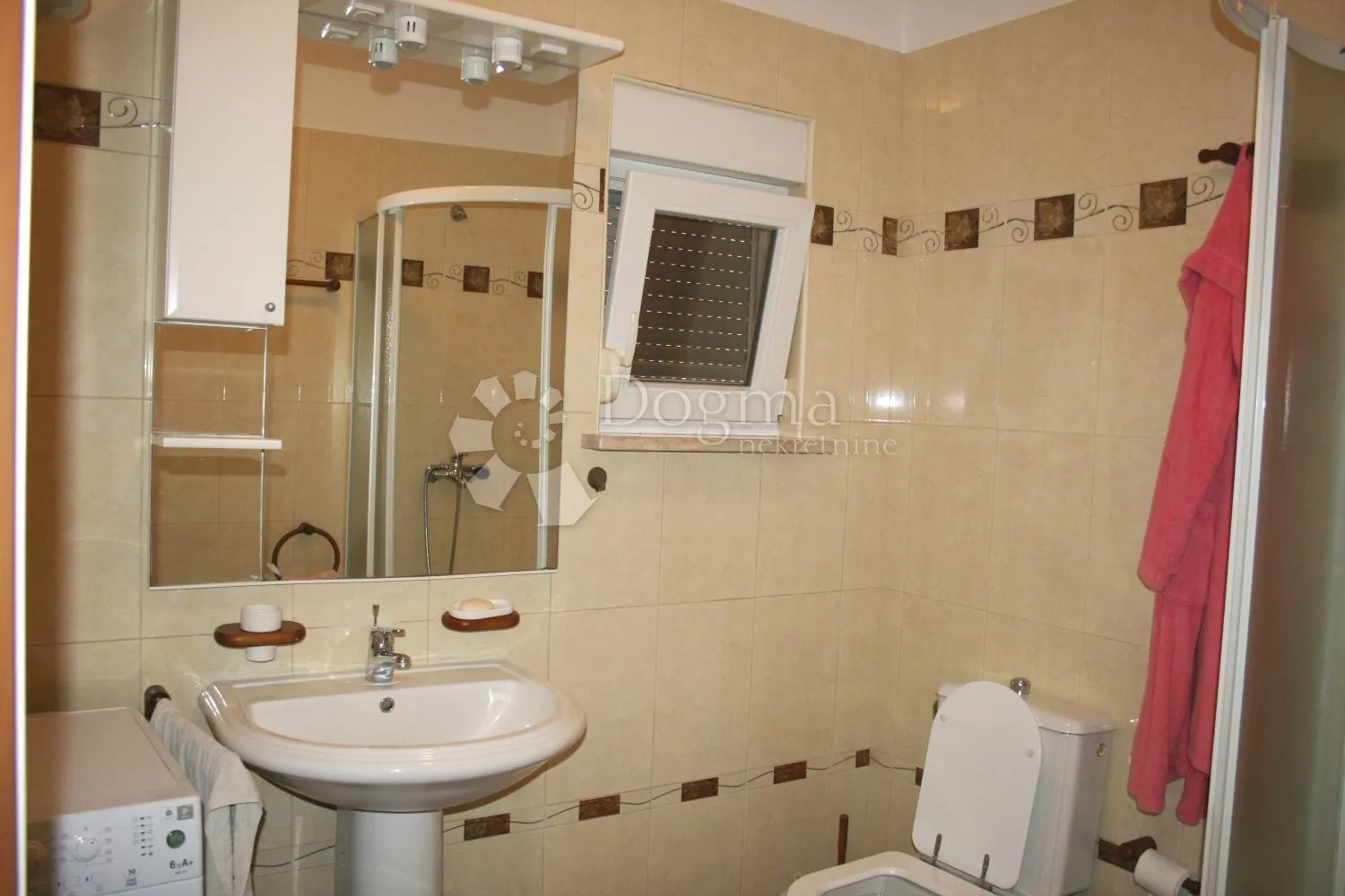 rovinj – luksuzni dvoetažni apartman blizu mora - slika 10