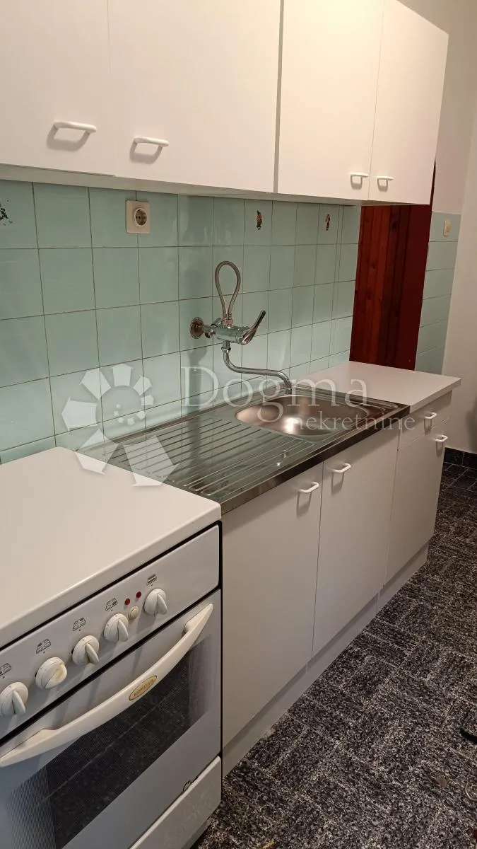 viškovo, marčelji, etaža 100 m2, za radnike - slika 3