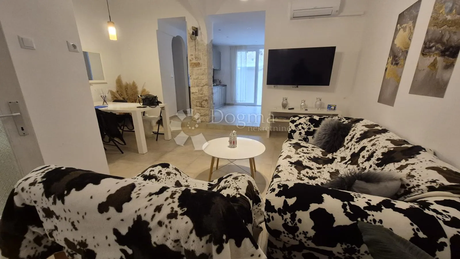 stan blizu ekonomskog fakulteta u puli, površina 79,38 m2 sa uporabnom dozvolom - slika 53