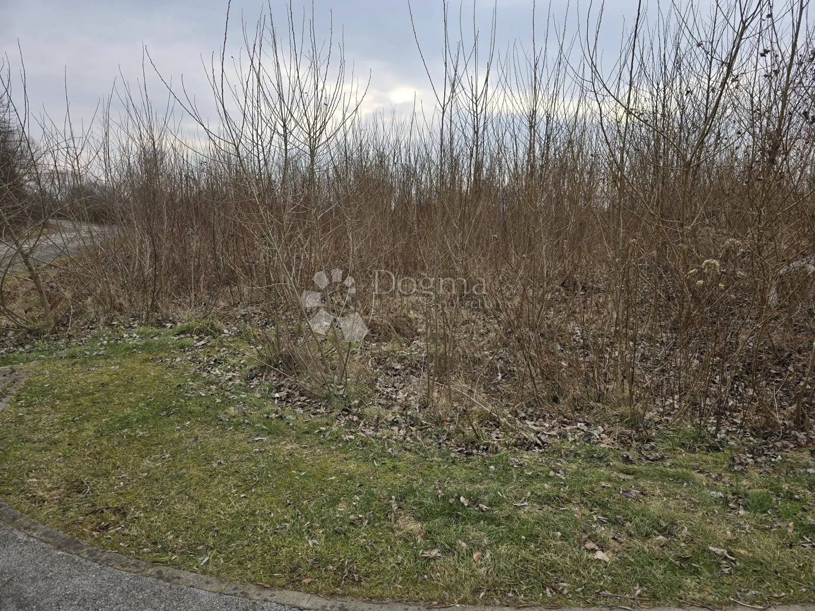 industrijsko zemljište od 4100 m2 u ulici ivana severa - slika 10