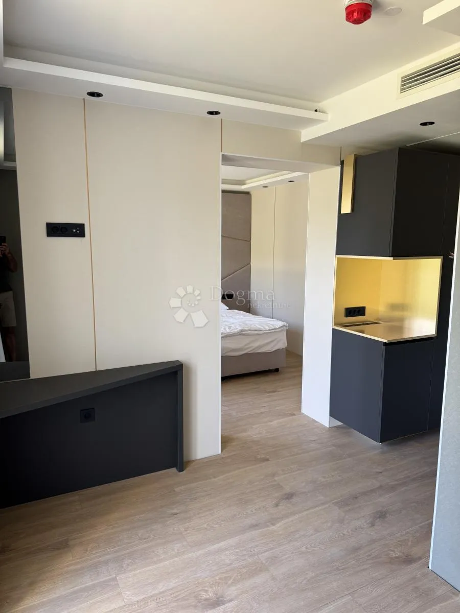 hotelski apartman u crikvenici - slika 23
