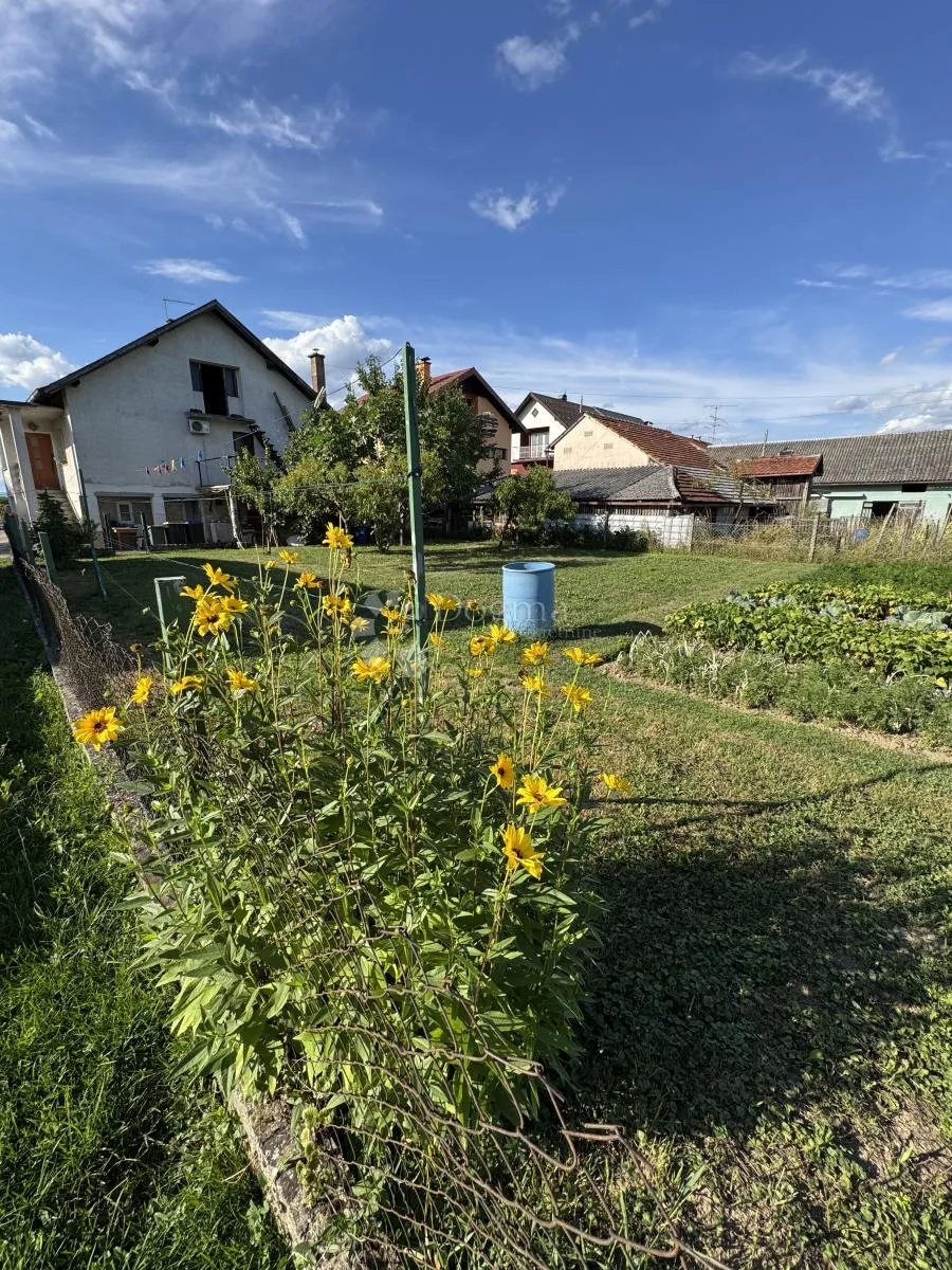 potencijal za gradnju zgrada - 3.602 m2 !! - slika 1