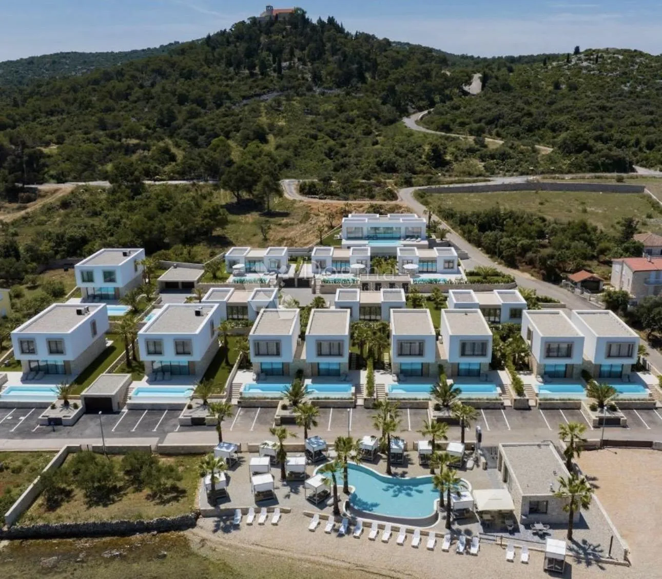 obalna rezidencija iznad standarda – moderna vila prve linije - slika 2