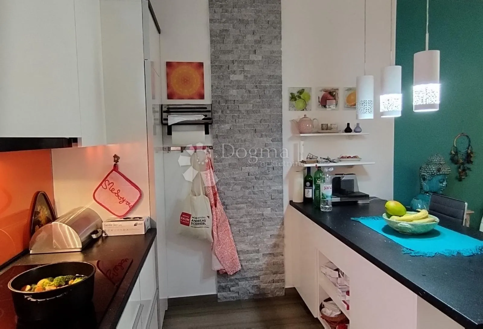njivice apartman 150 m od mora - slika 3