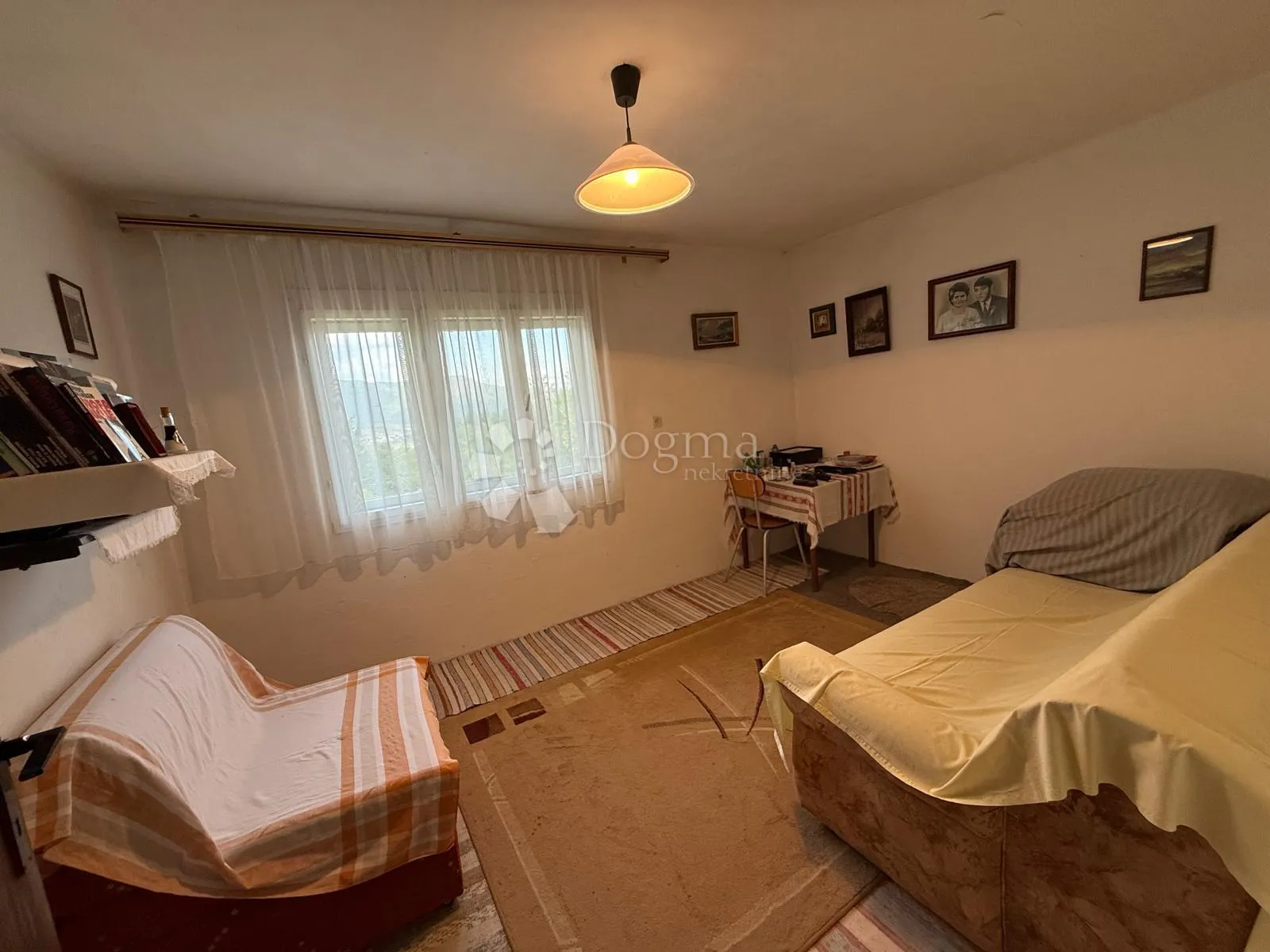 useljivo imanje na osami šuma zelenilo pogled - slika 13
