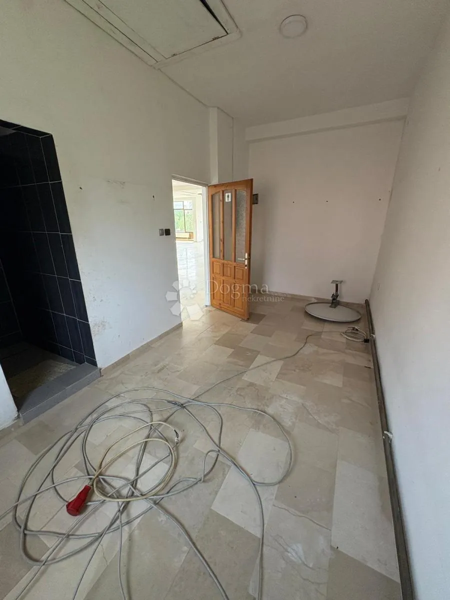 poslovni prostor s velikim potencijalom - slika 15