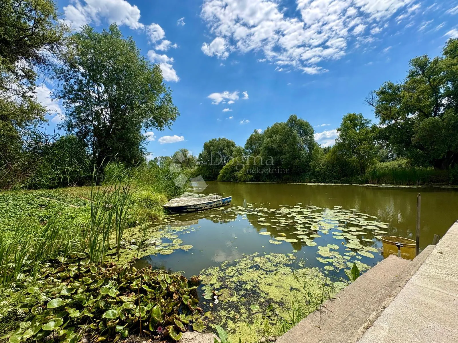 atraktivno imanje s ribnjakom i turističkim potencijalom - slika 13