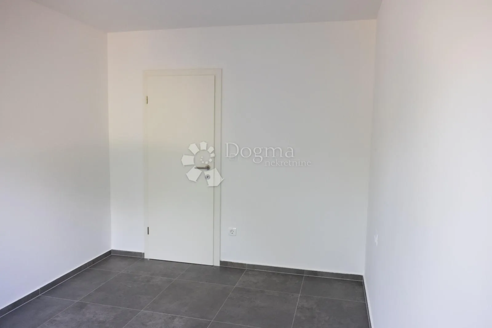 mandre, otok pag – apartman s pogledom na more - slika 11