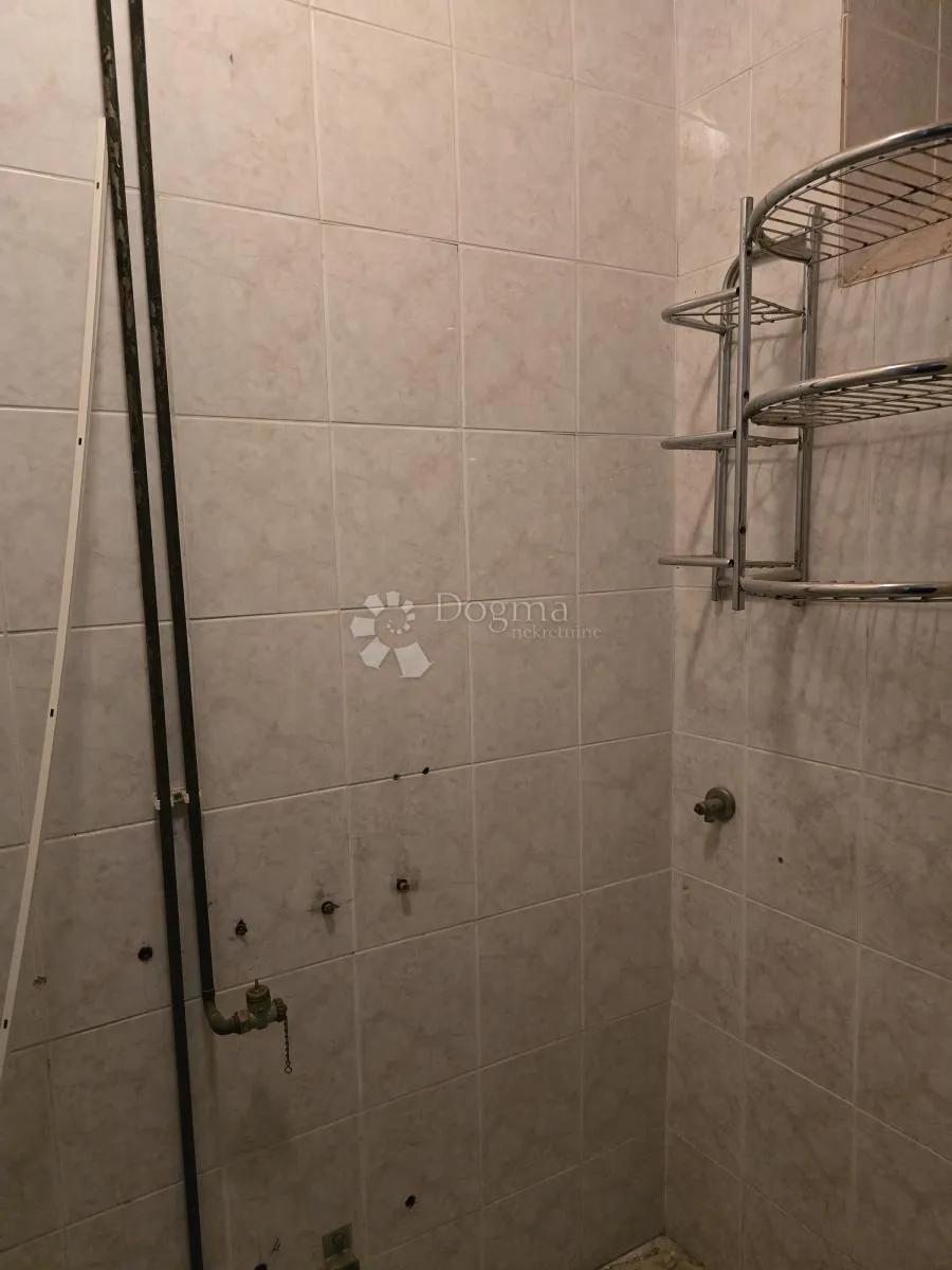 stan u baroknom stilu u centru varaždina - slika 37