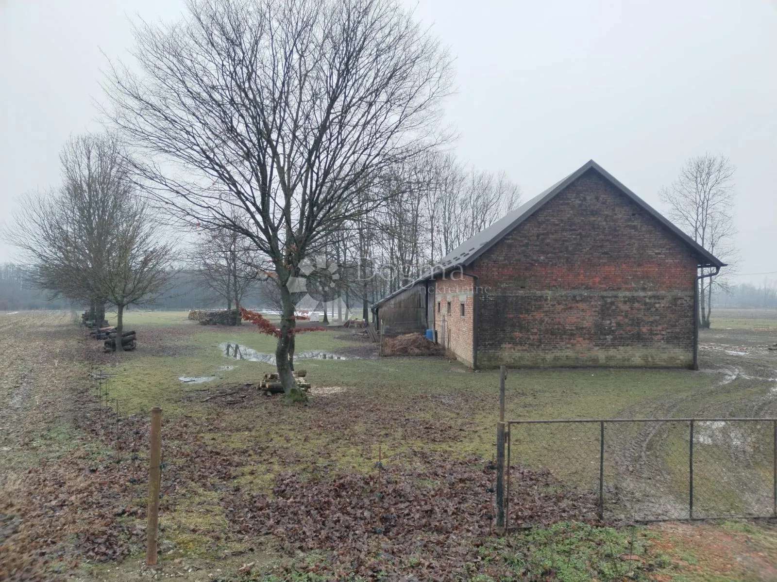 imanje 30.339 m² s građevinskim zemljištem–blizina kloštar ivanića - slika 6